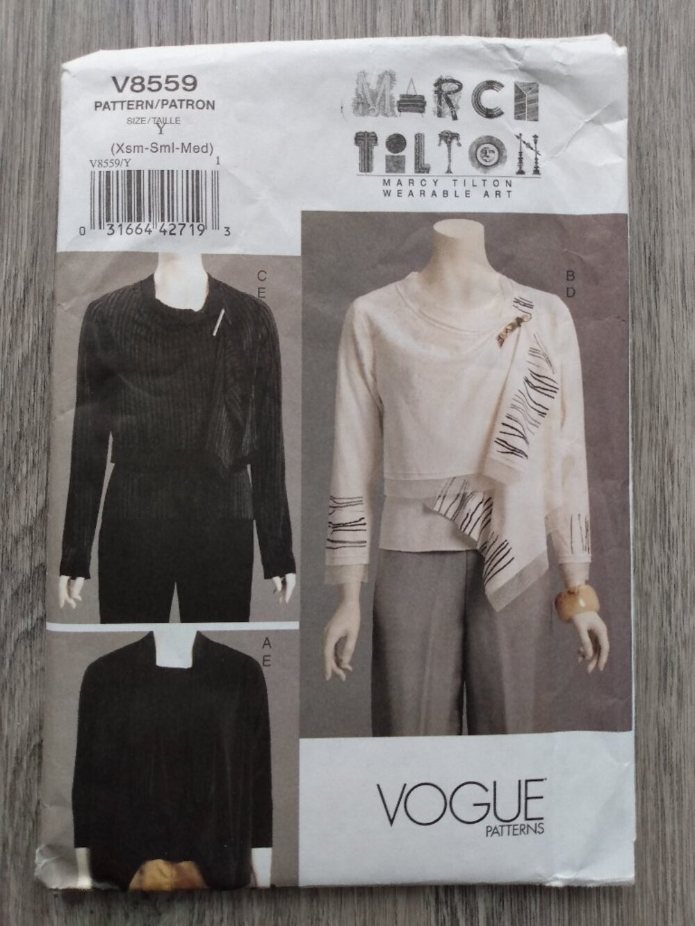 Jacket and Pullover Top Sewing Pattern Size XS-M UNCUT Vogue 8559 Marcy Tilton